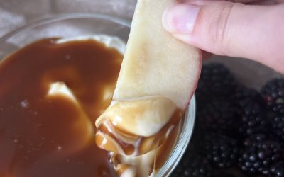 Creamy Greek Yogurt Fruit Dip: A Balanced Treat Your Kids Will Love